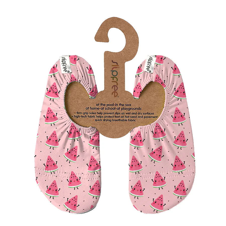 water shoes for holiday